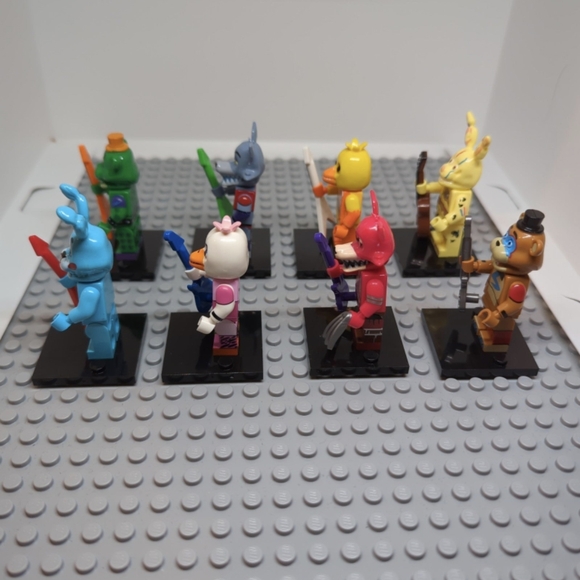 8 Minifigures - Custom FNAF Five Nights At Freddy's Minifigures Figure Toy - Picture 7 of 8